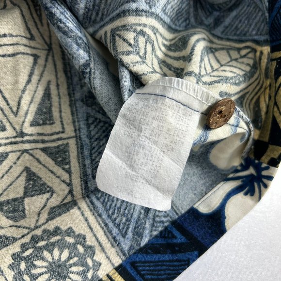 Hilo Hattie Mens Hawaiian Shirt Size Small Short Sleeve Tropical Floral Blue - Picture 6 of 8